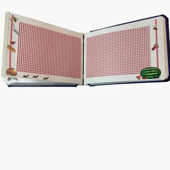 A Year of Memories Scrapbook Album Decorative Pages Photos Journaling - Picture 4 of 15